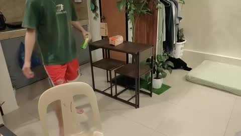 Green online show from November 30, 5:26 pm