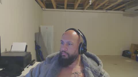 thehawaiian93 online show from April 12, 10:38 am