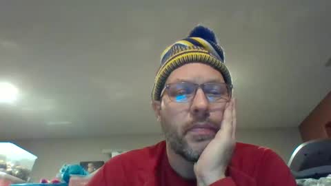 Snapshot of theo6974z chatting on January 6, 4:58 am theo6974z online show from January 6, 4:58 am