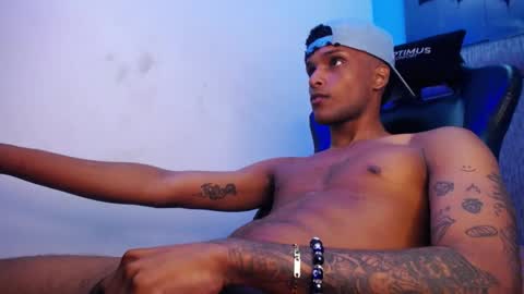 THEO online show from March 28, 10:43 pm