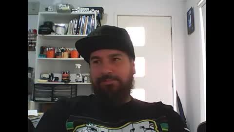 Snapshot of theozbeardguy chatting on January 28, 12:36 am aussiebeard online show from January 28, 12:36 am