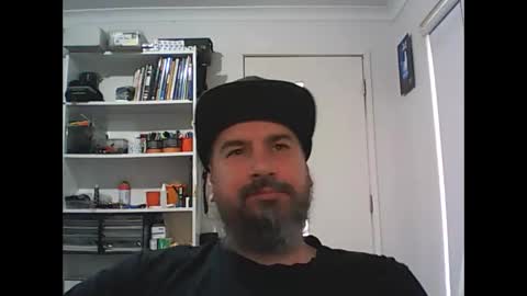 Snapshot of theozbeardguy chatting on October 20, 2:26 am aussiebeard online show from October 20, 2:26 am