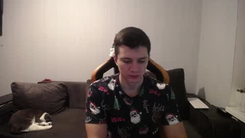 Snapshot of theroadtomars chatting on December 26, 3:59 am Nick online show from December 26, 3:59 am