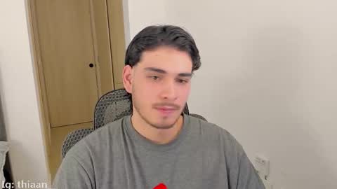 thiaan__ online show from October 28, 11:18 pm