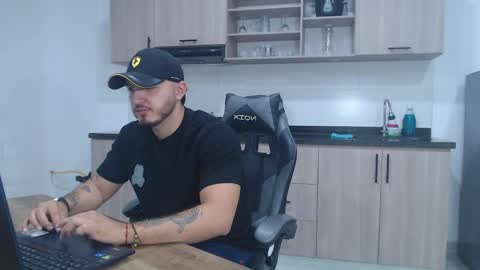 thiago_420 online show from May 23, 1:22 am