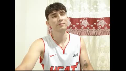 thiago_deseo69 online show from December 5, 2:29 am