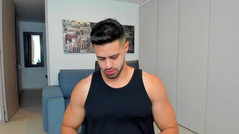 thiago_driussi online show from January 26, 8:14 am