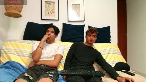 thiago_vega1 online show from April 9, 11:00 pm