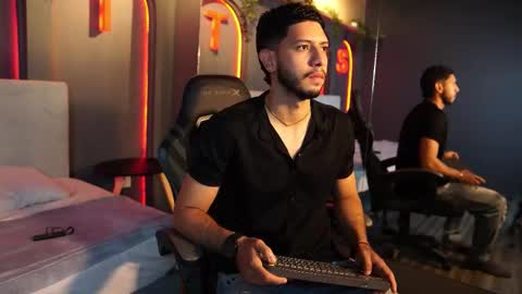 Thiago online show from January 9, 12:32 pm