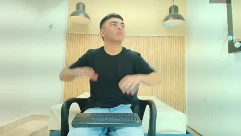 Thiam online show from April 11, 7:17 pm