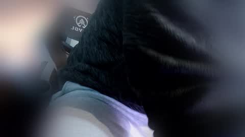 thick_n_juicy_4u online show from December 15, 9:56 pm