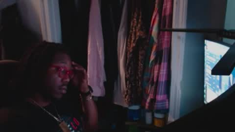 thickblackbeast online show from April 19, 1:10 pm