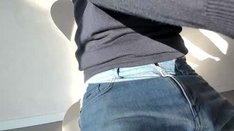 Thickru online show from February 5, 9:25 am