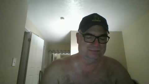Snapshot of thickwhiteload chatting on December 16, 9:09 pm thickwhiteload online show from December 16, 9:09 pm