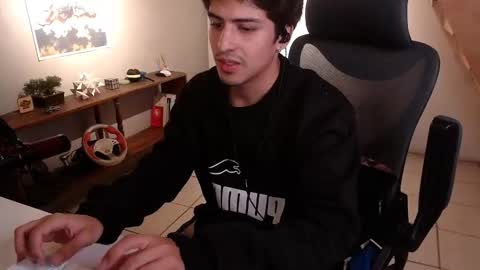 thieves_us online show from February 11, 2:27 am