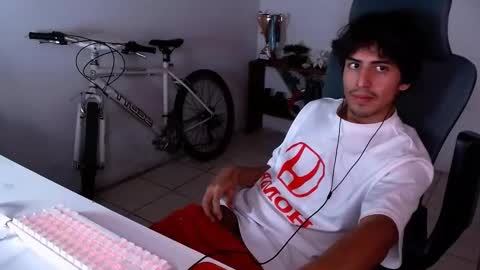 thieves_us online show from November 9, 4:49 am