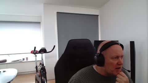 thomas315627 online show from February 28, 3:22 pm