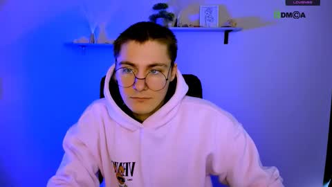 Thomas online show from February 5, 9:49 am