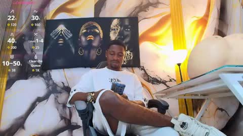 Thomas online show from April 18, 3:19 am