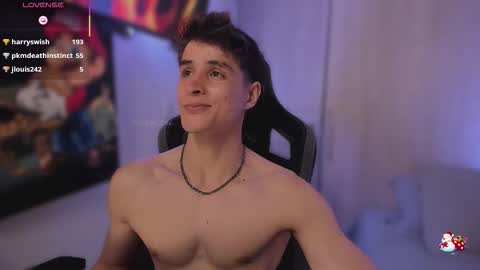 Thom Klein online show from December 5, 8:16 pm