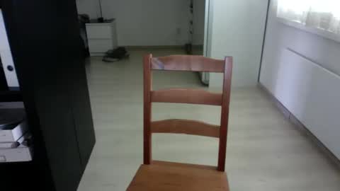 tiburzio online show from February 12, 11:51 am