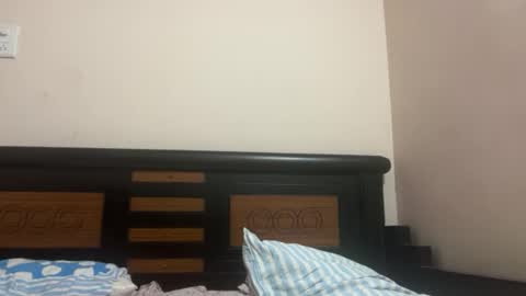 tigertinku online show from November 7, 6:33 pm