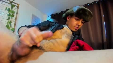 Snapshot of timewith_sebas chatting on March 11, 10:20 pm salem online show from March 11, 10:20 pm