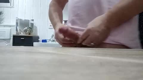 timfeet821371 online show from April 3, 4:04 pm