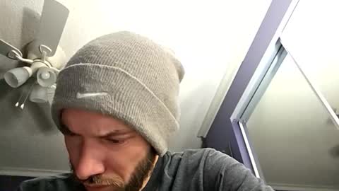 tinyguynicecock online show from March 27, 9:43 am