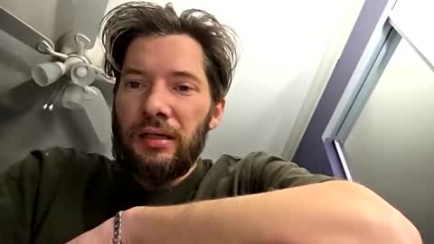 tinyguynicecock online show from April 4, 8:55 am