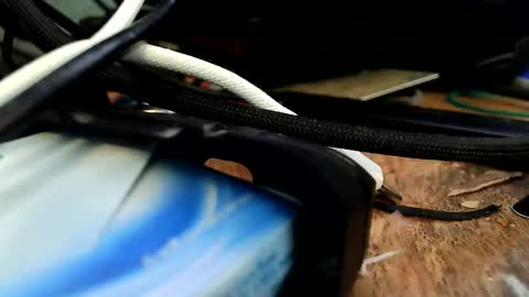 tinypecker6 online show from March 17, 8:00 pm