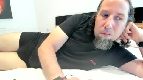 Tirolerboy27 online show from June 8, 1:34 pm