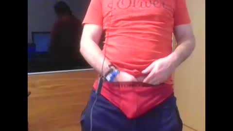 Snapshot of tirolerboy27 chatting on February 18, 12:17 pm Tirolerboy27 online show from February 18, 12:17 pm