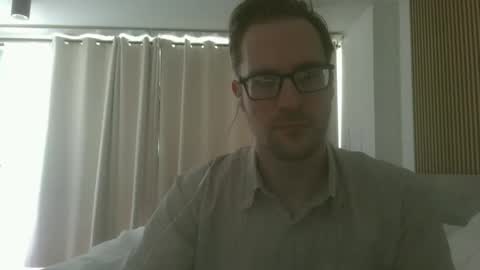 titlovercums online show from April 18, 4:25 am