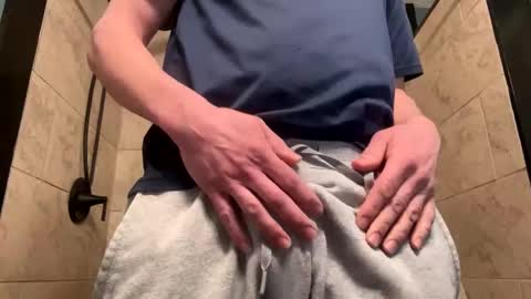 tittyzandbeer online show from March 1, 10:45 am