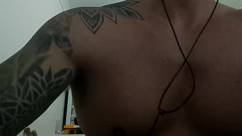 tlsamanite online show from April 17, 12:46 am