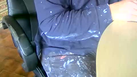 Tobiko online show from April 19, 1:32 pm