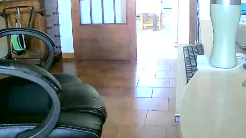 Tobiko online show from February 11, 9:20 am