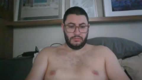 Snapshot of toidon chatting on December 7, 11:29 am Toidon online show from December 7, 11:29 am