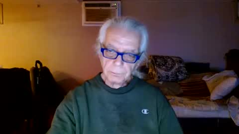 Snapshot of tom112292014 chatting on January 17, 3:55 am tom112292014 online show from January 17, 3:55 am