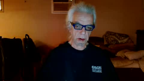 Snapshot of tom112292014 chatting on December 31, 12:57 pm tom112292014 online show from December 31, 12:57 pm