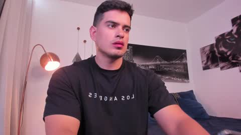 TOM MCKLEEIN  instagram online show from December 22, 5:53 pm