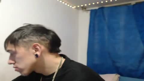 tomas_turbado_ online show from August 2, 7:50 am