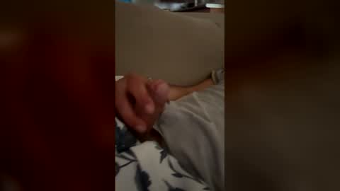 tomascaschi online show from April 13, 8:15 am