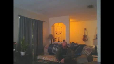 sirmuggsalot online show from December 4, 7:59 am