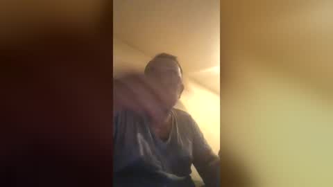 tomcop11111 online show from August 4, 7:58 am