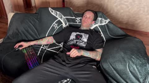 Tommy and Katana online show from February 2, 5:48 pm