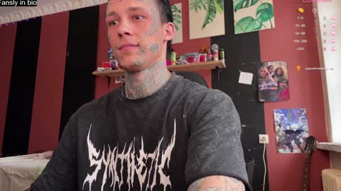 Tommy and Katana online show from January 2, 9:33 am