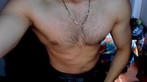 Twitter BreddTommy IG tommy bredd online show from January 5, 6:44 pm