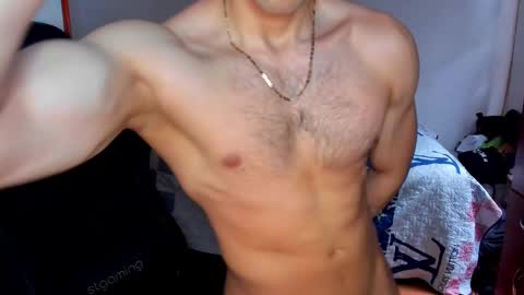 Twitter BreddTommy IG tommy bredd online show from February 14, 6:51 pm